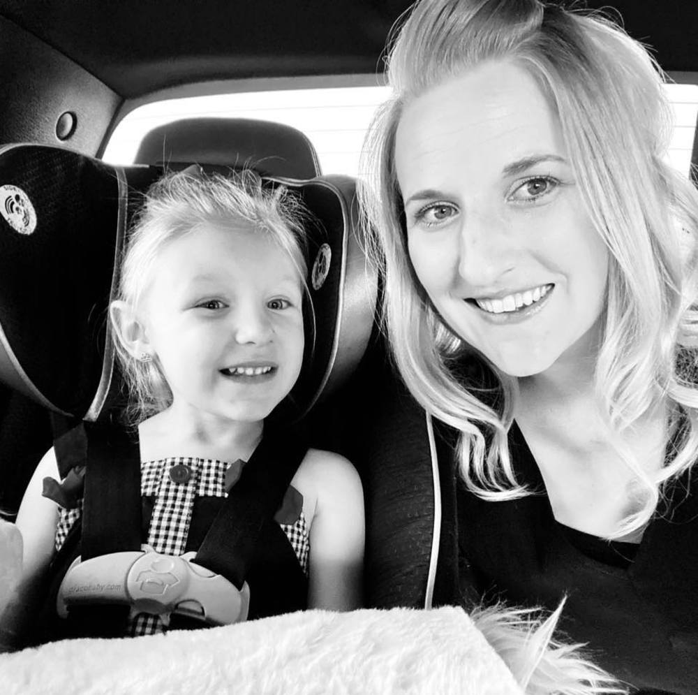 Meet your Posher, Kendra
